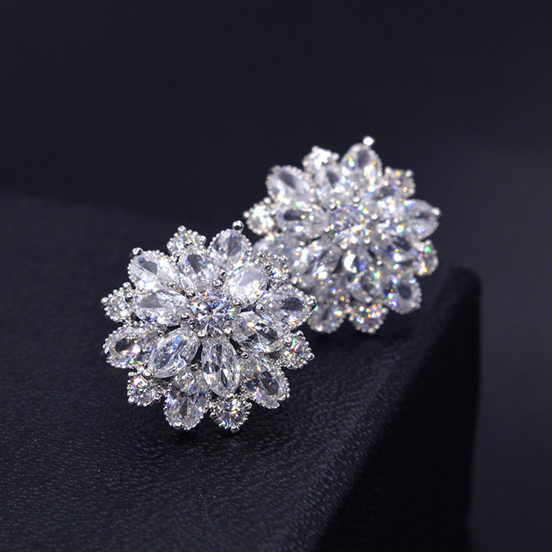 Statement Earrings Oversized - Duże kwiatowe laboratorium diamentowe kolczyki prawdziwe