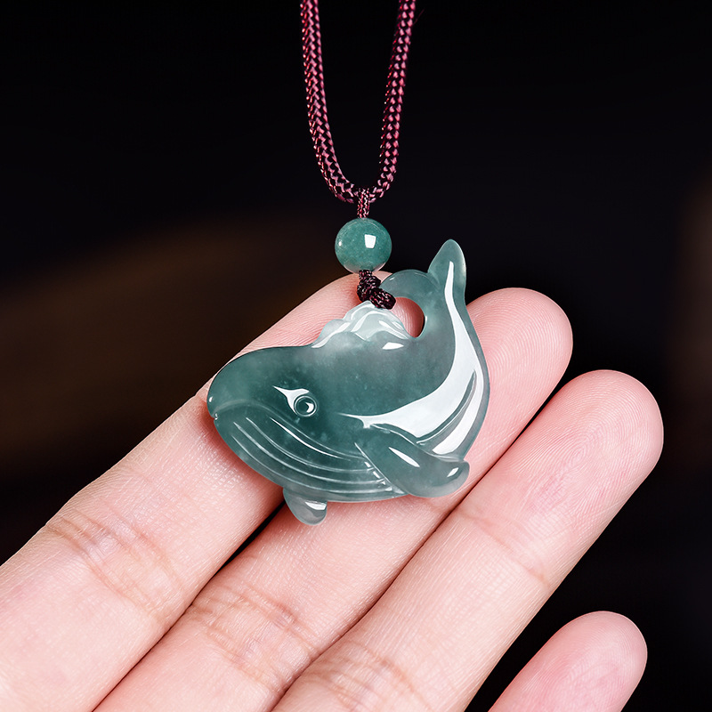 Women'S Accessories And Jewelry - Naturalny Birmanski Jadeitowy Wisiorek w Kształcie