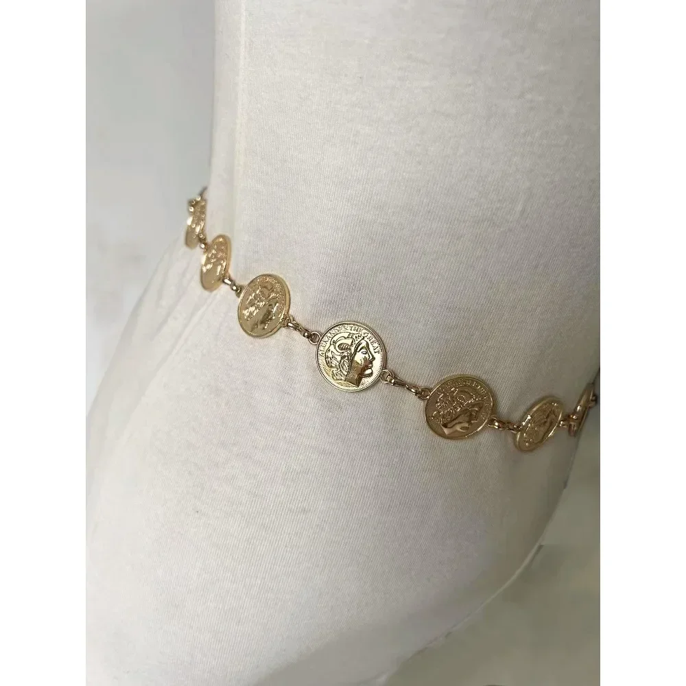 Wysokiej jakości złota moneta  – Women'S Accessories In The 80S recenzja i cena