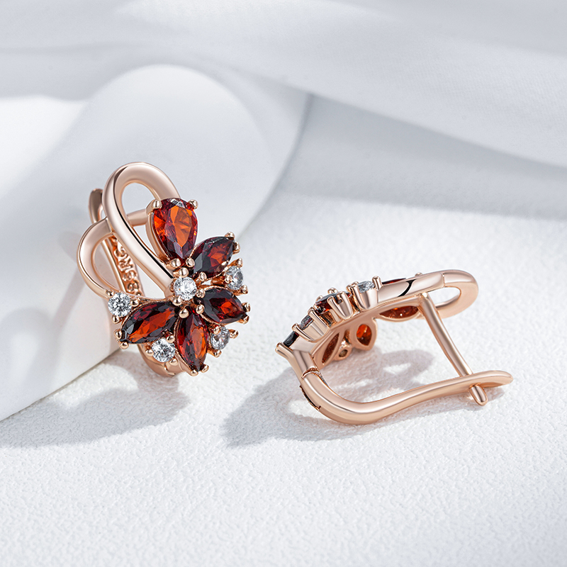 Kinel Unikalna konstrukcja 585 – Women Accessories In English recenzja i cena